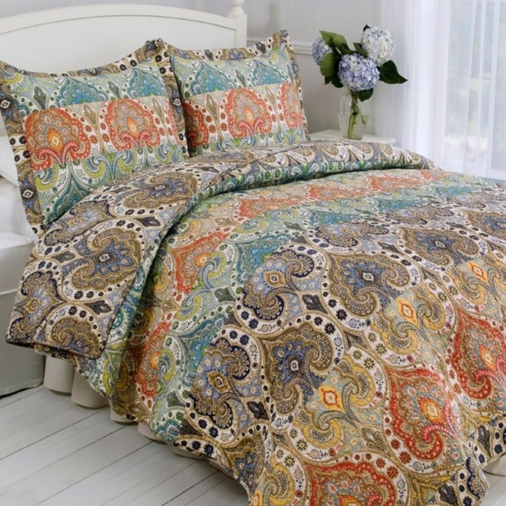 Hand-Sewn Genoa Paisley Twin Quilt 68x86 Cotton Reversible Bedspread Courtpointe